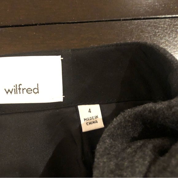 ☘️Wilfred front tie mini skirt☘️ - Picture 8 of 8